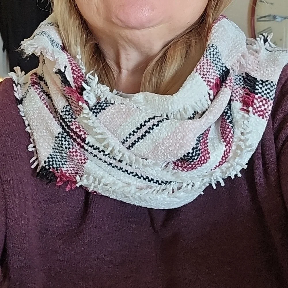 Fall/Winter Accessory Bundle NWT - Picture 5 of 10